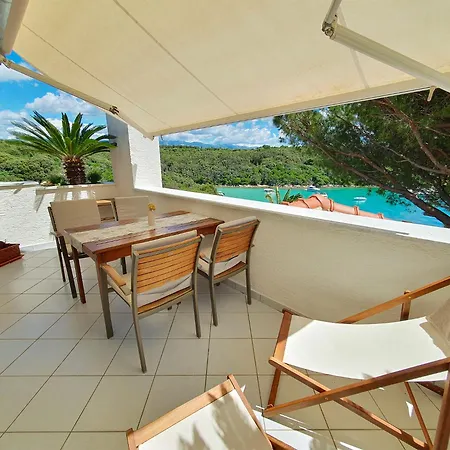 Apartman Lucija *