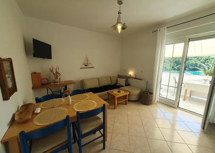Lucija Apartment *